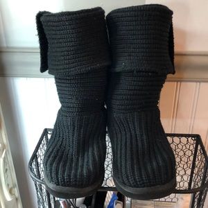 UGG Australia- Knitted Black Boot